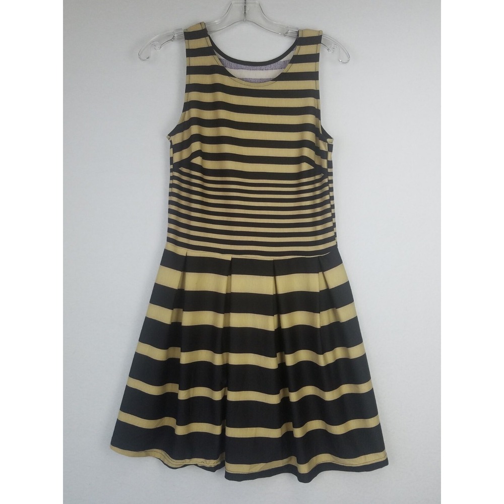 Connections 18 Womens Dress SZ 10  Black and Tan Stripe Pleated Skater